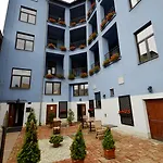 Apartahotel Brioni 4*