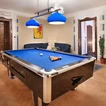 Brioni Apartahotel 4*