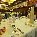 Brioni Apartahotel 4*