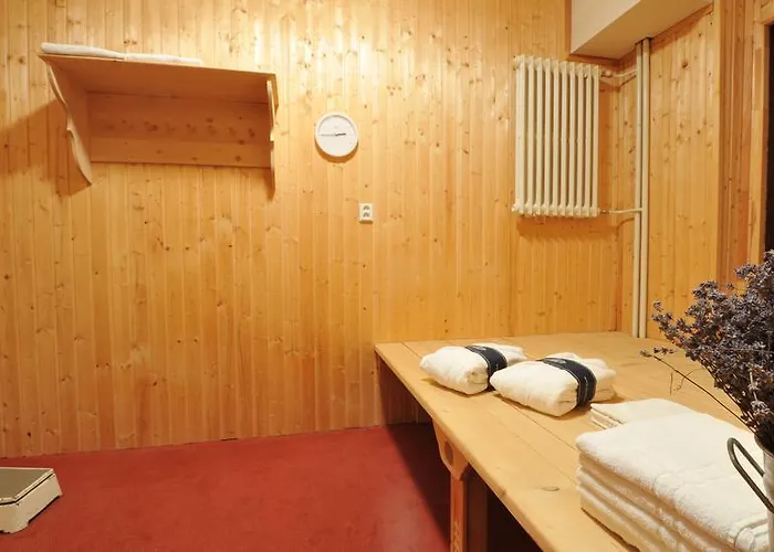 Lägenhetshotell Brioni 4*